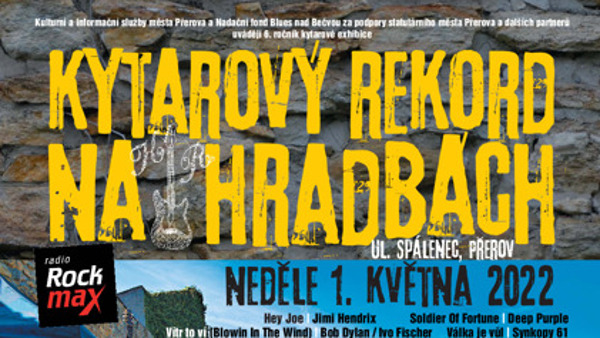 Kytarový rekord na hradbách