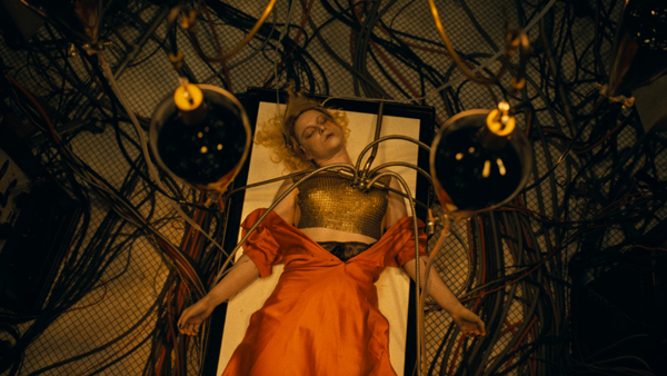 Nevěsta! (Tady Vary)