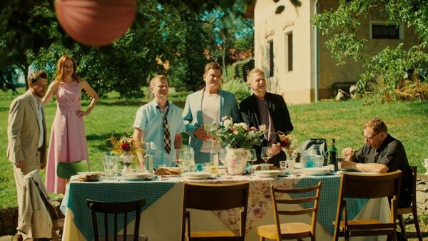 Přání k narozeninám: Křtiny