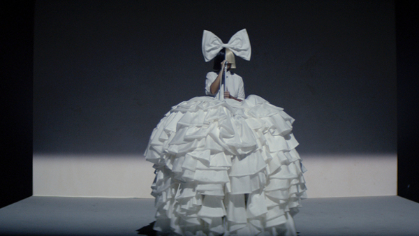 Sia: Nostalgic for the Present 